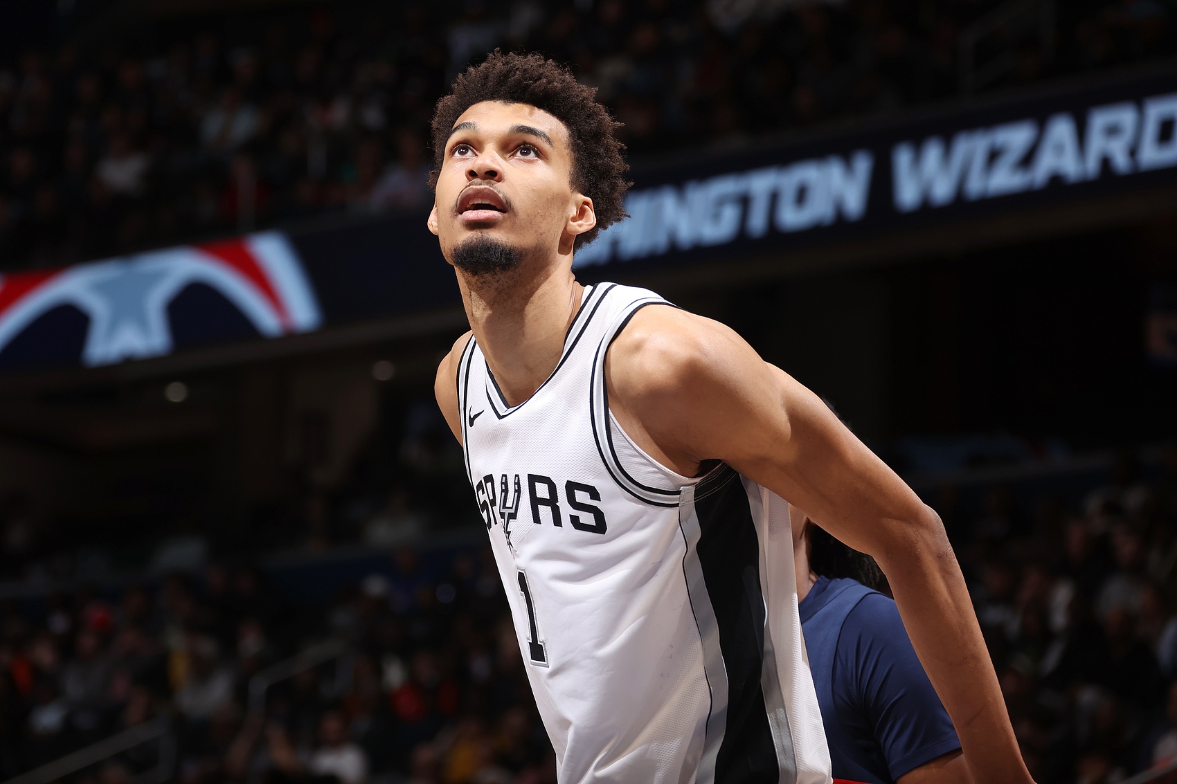 mk体育下载-问题不大吧？蒂格：如果文班能保持健康 那他下赛季会进最佳阵容