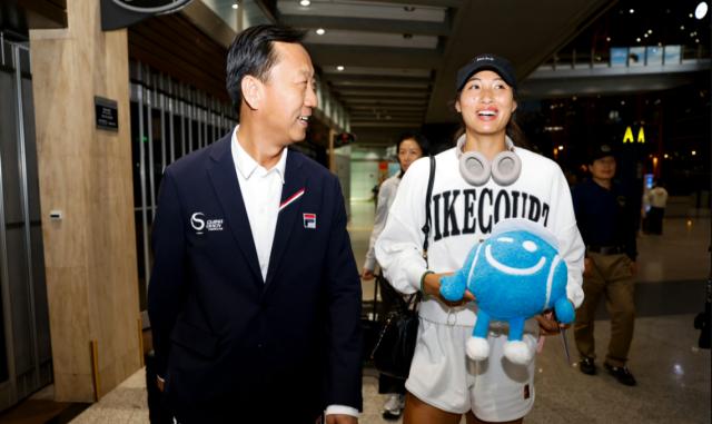 mk体育下载-斯瓦泰克莱巴金娜退出中网 郑钦文能否独挑大梁？